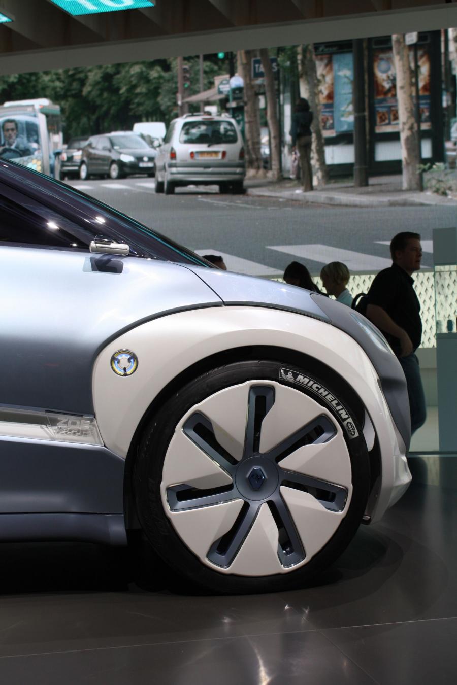  Renault ZOE Z.E. Concept 2009 года  (фото 47 из 95)